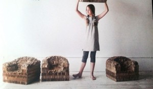 recycled-cardboard-kids-chair-2