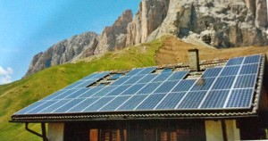 solar-panel-on-the-roof-in-the-mountains