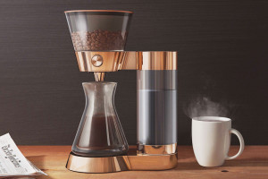 Poppy-Pour-Over-Coffee-Machine-01-960x640